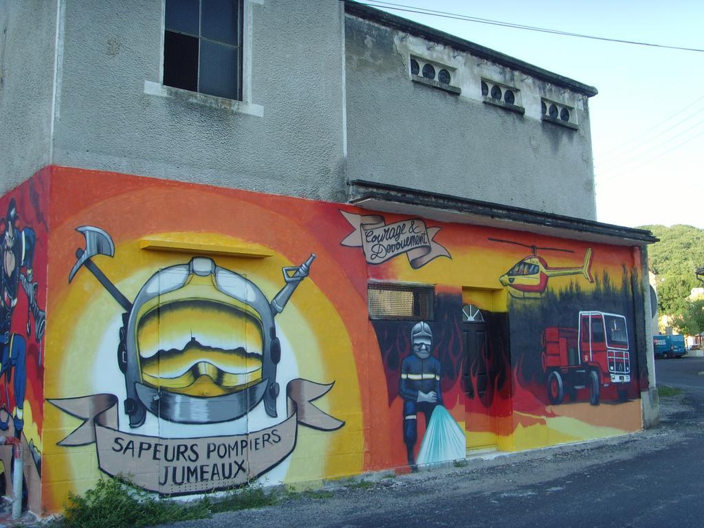 Le Bravard Jumeaux Exterior foto